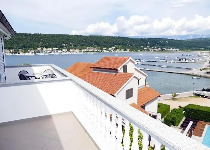 Lägenhet By The Sea Supetarska Draga - Donja, Rab - 22365 Rab Town