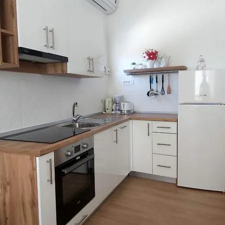 Apartment By The Sea - Donja, Rab - 22365 Supetarska Draga