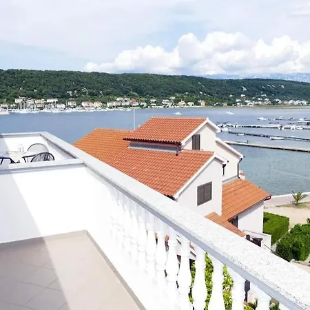 Apartment By The Sea - Donja, Rab - 22365 Supetarska Draga