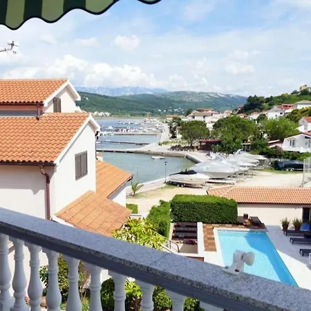 Apartment By The Sea - Donja, Rab - 22365