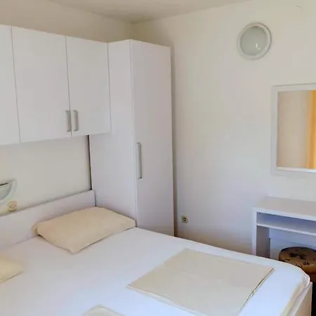 Apartment By The Sea - Donja, Rab - 22365 Supetarska Draga
